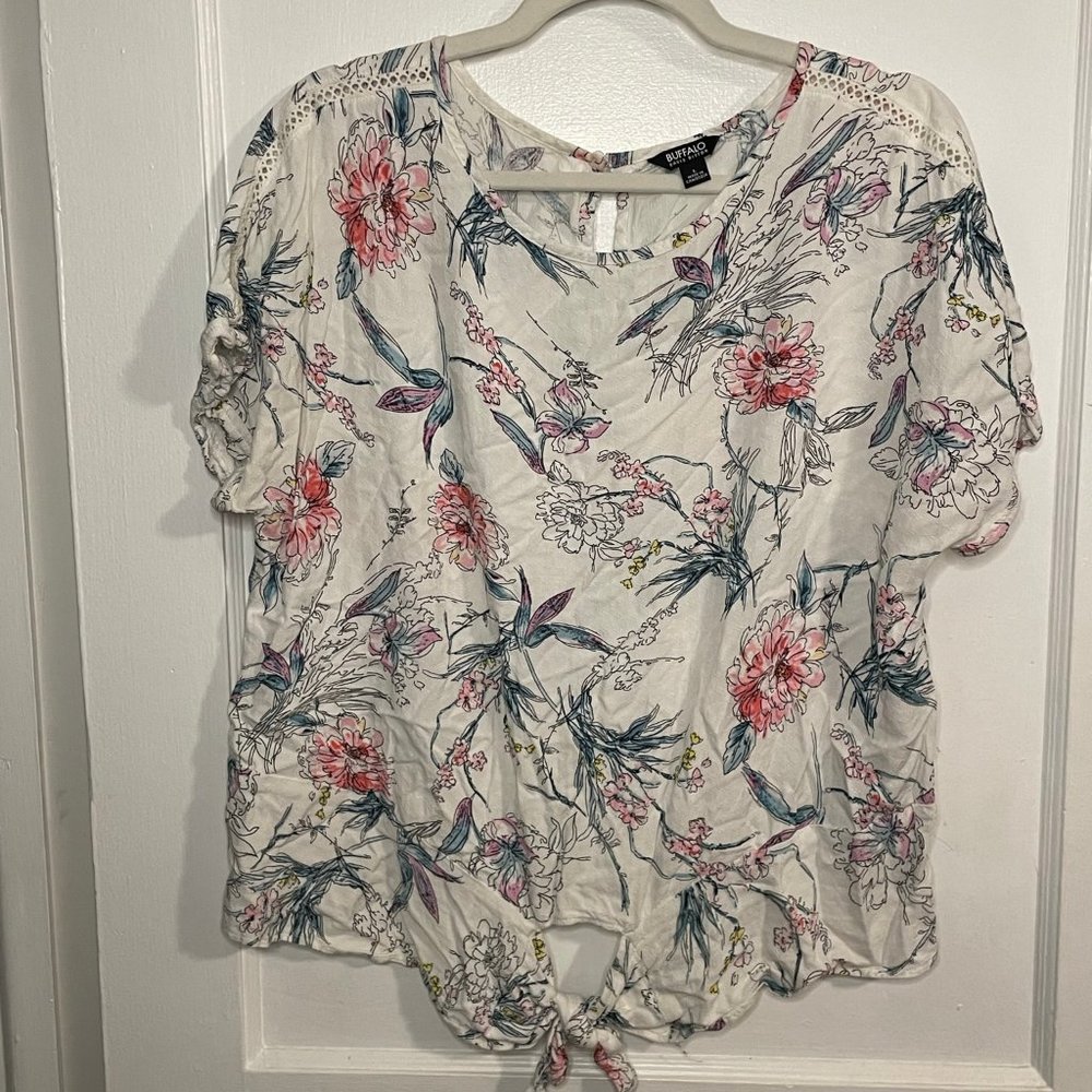 Buffalo - Front Knot - Floral Top